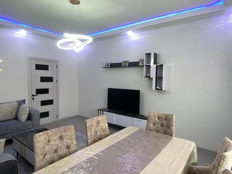 Qurtuluş 93 kompleksində 3 otaqlı yeni tikili mənzil satılır, 83 m², 83 000 AZN, şəkil 2 / 12