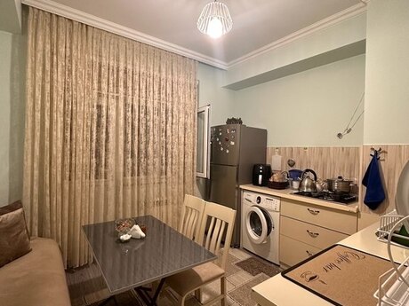 Qurtuluş 93 kompleksində 3 otaqlı yeni tikili mənzil satılır, 96 m², 134 000 AZN, şəkil 5 / 8