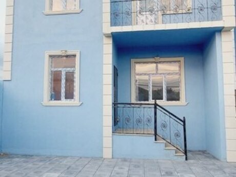 4 rooms · 250 m²
