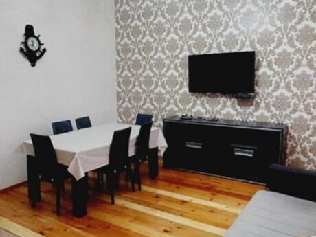 Продаётся 4-комнатная квартира в старом фонде, Bayıl, 80 м², 200 000 AZN, фото 3 / 12