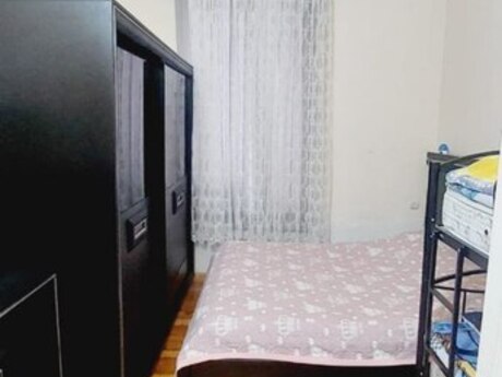 Продаётся 4-комнатная квартира в старом фонде, Bayıl, 80 м², 200 000 AZN, фото 5 / 12