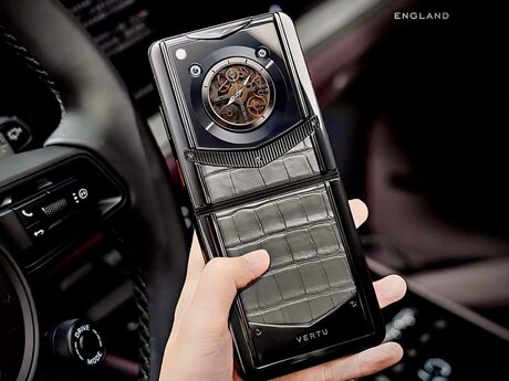 Vertu IronFlip Alligator 2024 