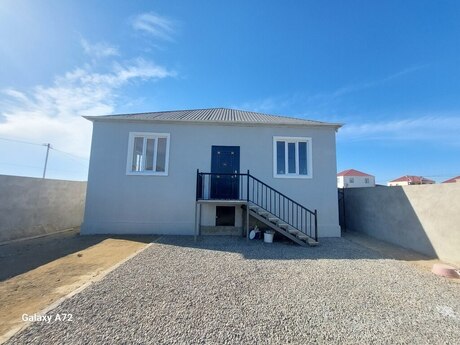 4 otaq · 250 m² · 1/1 mərtəbə, Hövsan