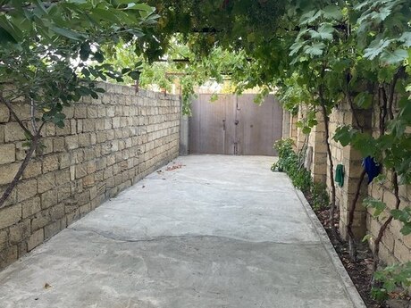 5 otaq · 180 m² · 1/1 mərtəbə, Novxanı