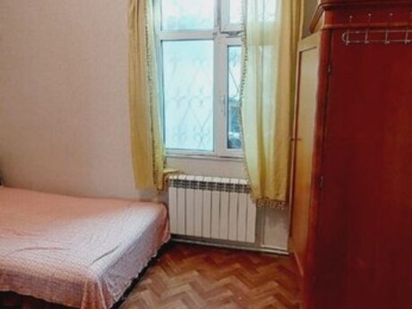 Səbaildə 2 otaqlı həyət evi satılır, 60 m², 50 000 AZN, şəkil 5 / 9