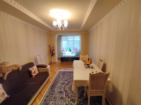 3-otaqlı yeni tikili, Mingəçevir ş., 75 m²