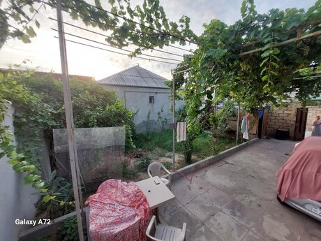 Hövsanda 4 otaqlı həyət evi satılır, 250 m², 98 000 AZN, şəkil 2 / 12