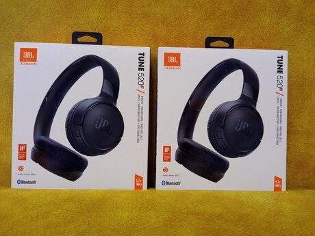 Qulaqlıq "JBL 520 BT"