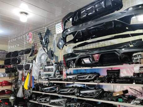 "BMW" ehtiyat hissələri və aksesuarları 