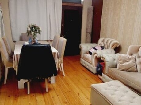 Səbaildə 5 otaqlı həyət evi satılır, 170 m², 130 000 AZN, şəkil 2 / 10