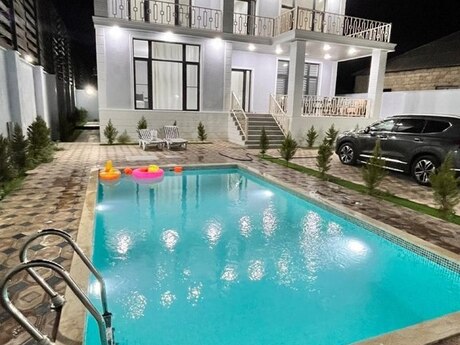 Bağ evi kirayə verilir, Buzovna qəs. Bağ evi kirayə verilir, Buzovna qəs.