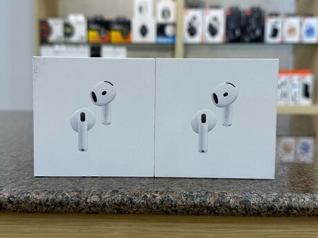 Apple AirPods 4 (ANC)