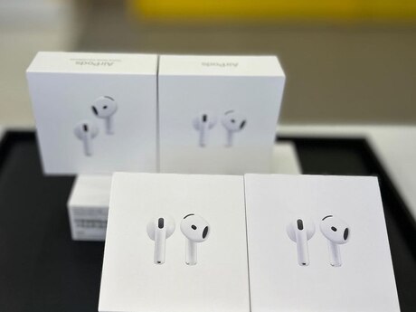 Apple AirPods 4
