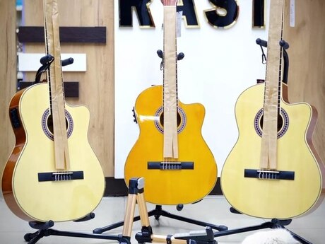Klassik gitaralar "Florida CG33-39" Klassik gitaralar "Florida CG33-39"