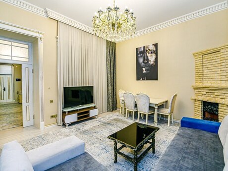 Kubinkada 5 otaqlı köhnə tikili mənzil satılır, 138 m², 520 000 AZN, şəkil 2 / 12