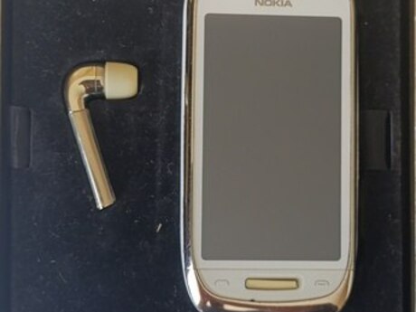 Nokia Oro Nokia Oro Light 8GB