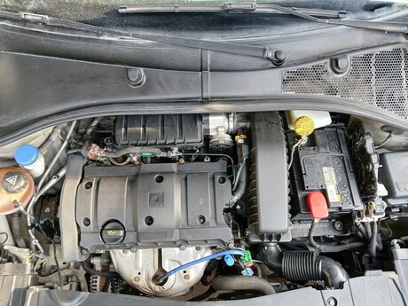 "Peugeot 301" ehtiyat hissələri