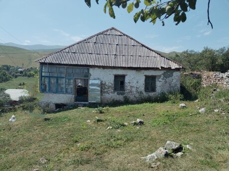 Həyət evi, Gədəbəy r.
