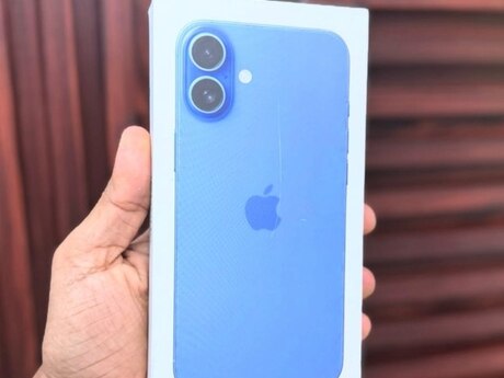 Apple iPhone 16 Ultramarine 256GB/8GB
