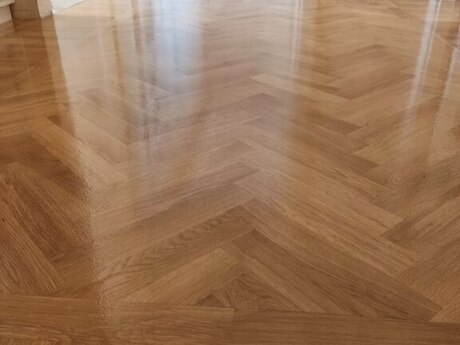 Parket və laminat ustası Parket və laminat ustası
