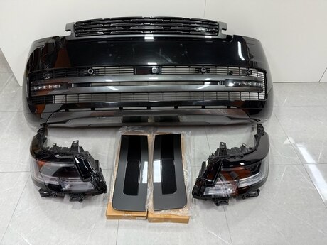 "Range Rover 2024" buferi və farası