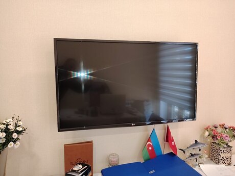 Televizor "LG"