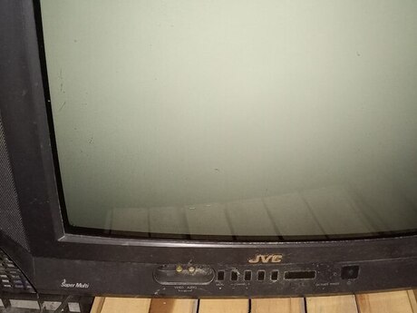 Televizor "JVC" Televizor "JVC"
