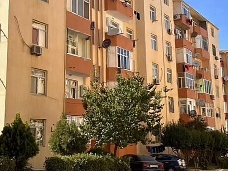 3 otaq · 80 m² · 4/6 mərtəbə, Qurtuluş 93
