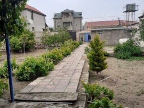 Həyət evi, Mərdəkan qəs.