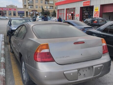 "Chrysler 300m və Concorde" ehtiyat hissələri 