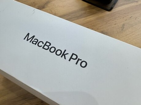 Apple MacBook Pro 16-inch M3 Pro Max 48GB/1TB Apple MacBook Pro 16-inch M3 Pro Max 48GB/1TB