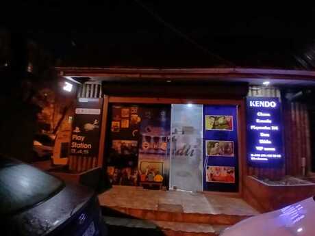 Hazır biznes (PlayStation klub)