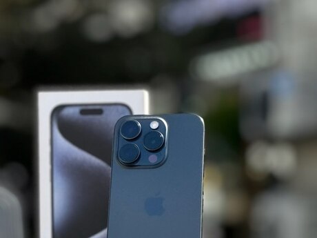 Apple iPhone 15 Pro Black Titanium 128GB/8GB