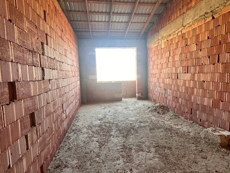 Qurtuluş 93 kompleksində 2 otaqlı yeni tikili mənzil satılır, 83 m², 59 500 AZN, şəkil 2 / 11