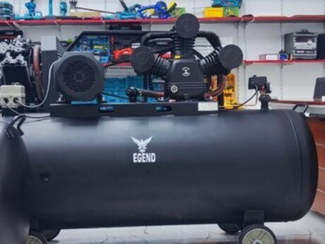 Kompressor "Legend" 500 litr 12.5-16 Atmosfer 
