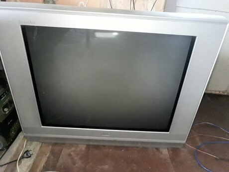 Televizor "JVC-72sm"