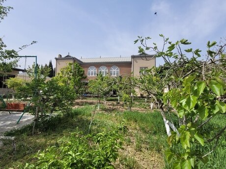Villa kirayə verilir, Şağan qəs.