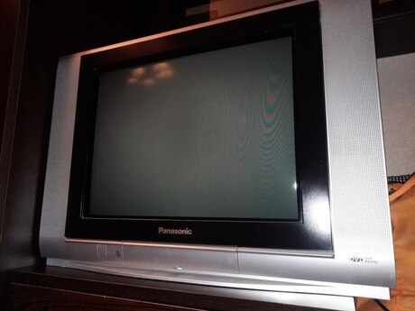 Televizor "Panasonic" Televizor "Panasonic"
