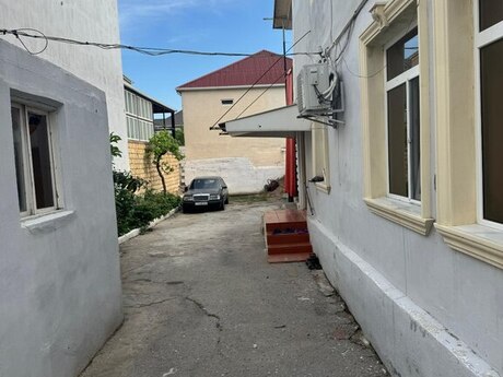 8-room house for sale in Lökbatan, 180 m², 200 000 AZN, photo 2 / 12