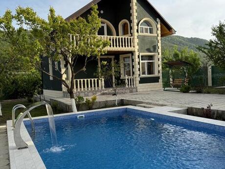 Villa, Qələdüz k.