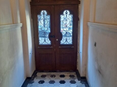 Sahildə 3 otaqlı köhnə tikili mənzil kirayə verilir, 120 m², 999 AZN/ay, şəkil 5 / 12