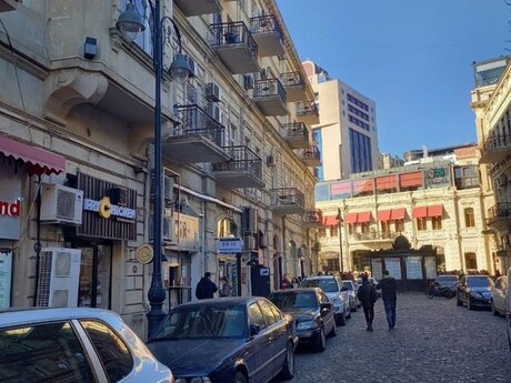 Sahildə 3 otaqlı köhnə tikili mənzil kirayə verilir, 120 m², 999 AZN/ay, şəkil 3 / 12
