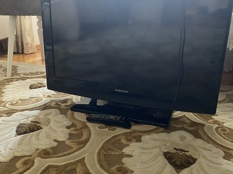 Televizor "Samsung" Televizor "Samsung"