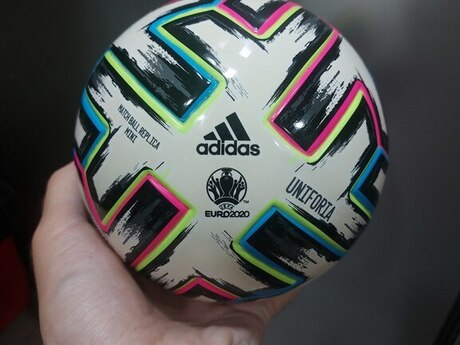 Top "Adidas"