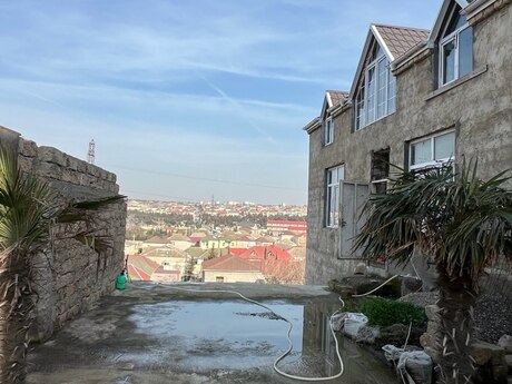 Villa, Qaraçuxur qəs.