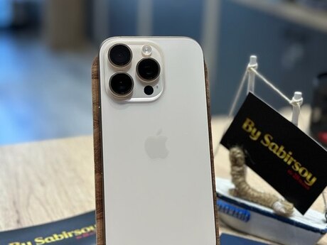 Apple iPhone 16 Pro Desert Titanium 256GB/8GB