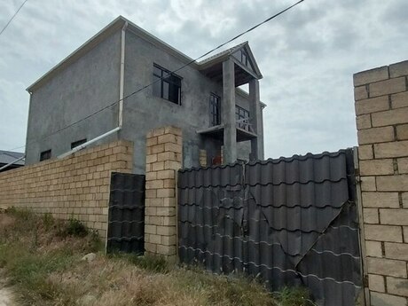 10 rooms · 360 m²