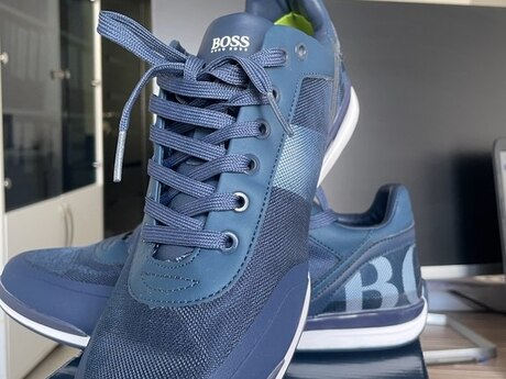 İdman ayaqqabısı "Hugo Boss" İdman ayaqqabısı "Hugo Boss"