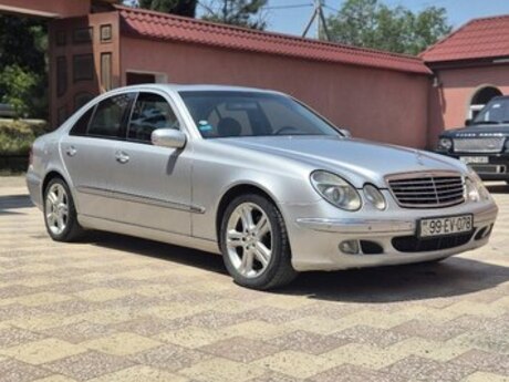 Mercedes E 270, 2004 il