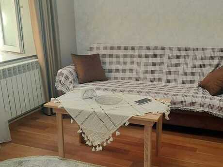 2-otaqlı mənzil kirayə verilir, İçərişəhər m., 65 m² 2-otaqlı mənzil kirayə verilir, İçərişəhər m., 65 m²